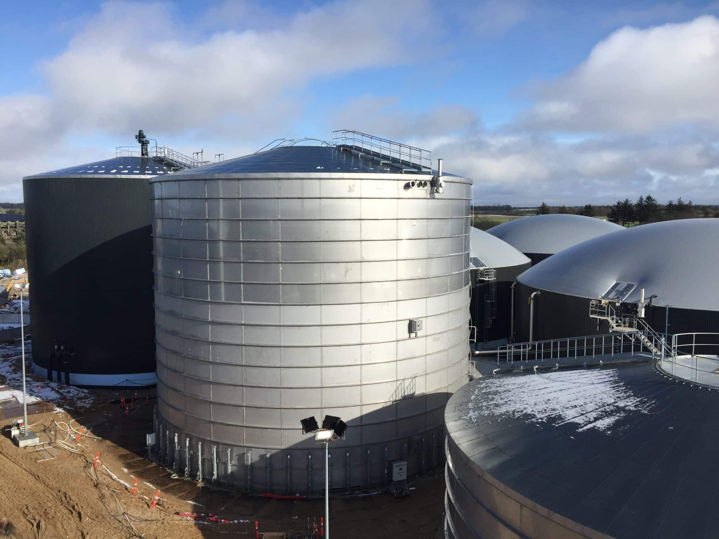 Continuous stirred tanks in construction